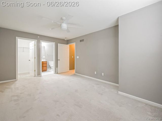 3231 Camden Drive, Troy, MI 48084