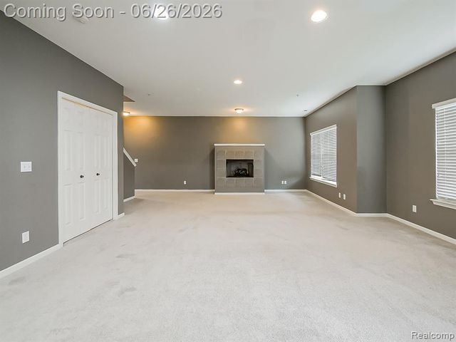 3231 Camden Drive, Troy, MI 48084
