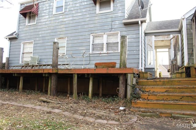 916 Washington Avenue, Alton, IL 62002