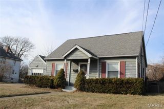 916 Washington Avenue, Alton, IL 62002