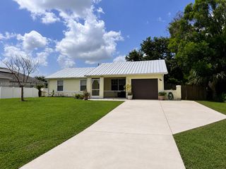 5411 NW Consumer Avenue, Port St. Lucie, Port St Lucie, FL 34983