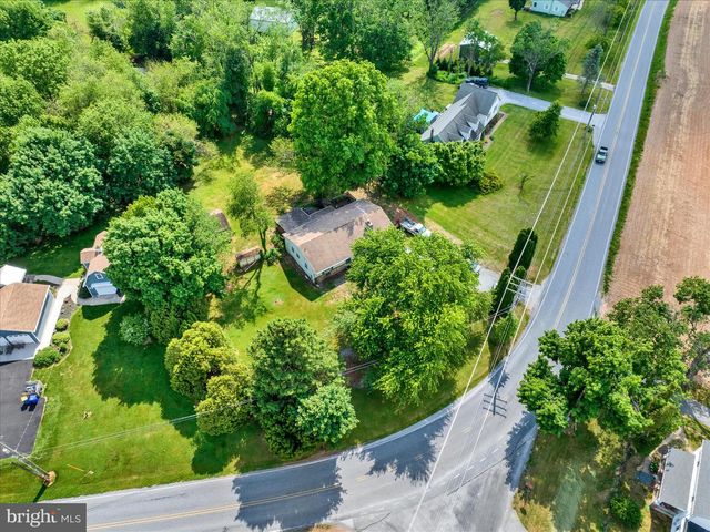 7256 CHURCH RD, Felton, PA 17322