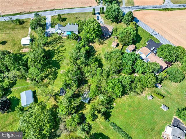 7256 CHURCH RD, Felton, PA 17322