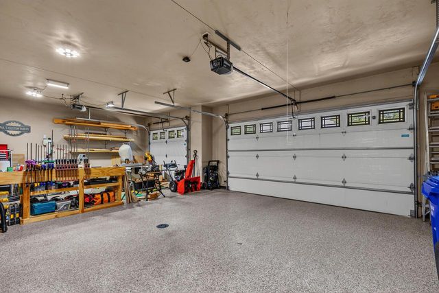 6622 N Kurey DRIVE, Appleton, WI 54913