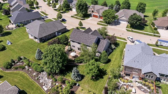 6622 N Kurey DRIVE, Appleton, WI 54913