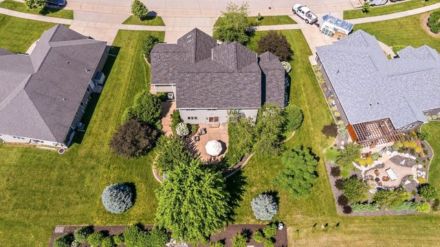 6622 N Kurey DRIVE, Appleton, WI 54913