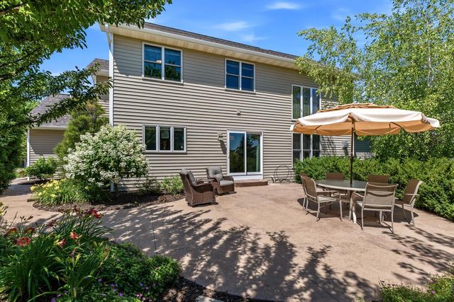 6622 N Kurey DRIVE, Appleton, WI 54913