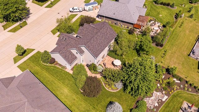 6622 N Kurey DRIVE, Appleton, WI 54913