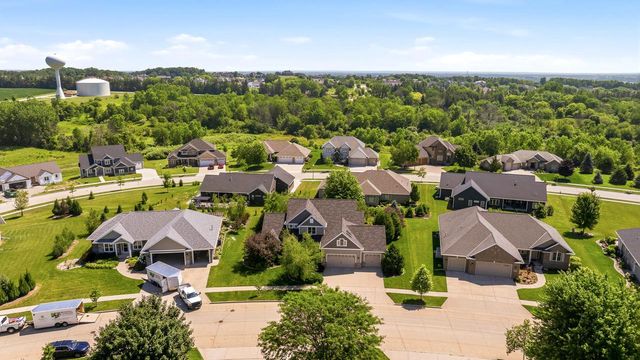 6622 N Kurey DRIVE, Appleton, WI 54913