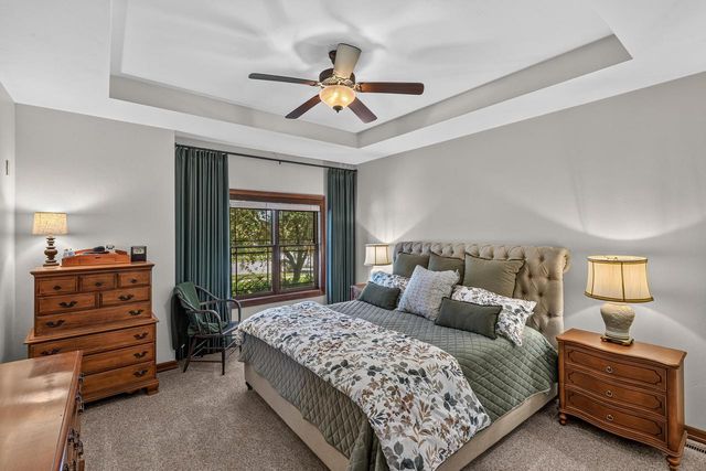 6622 N Kurey DRIVE, Appleton, WI 54913