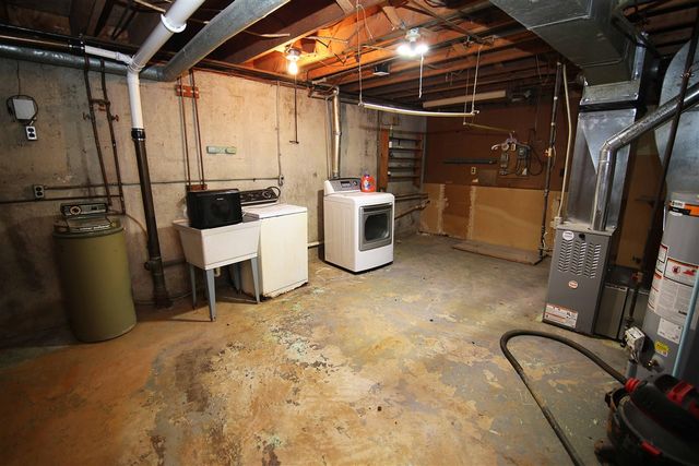 4716 Lexington Avenue, Portage, MI 49002