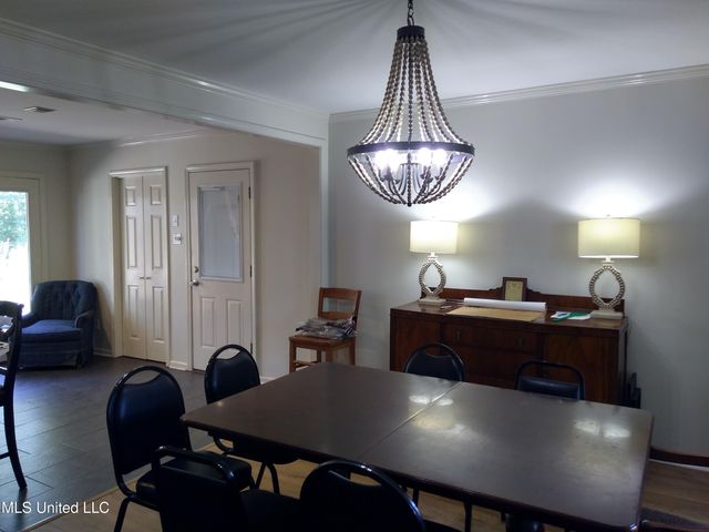 315 N Macarthur Circle, Indianola, MS 38751