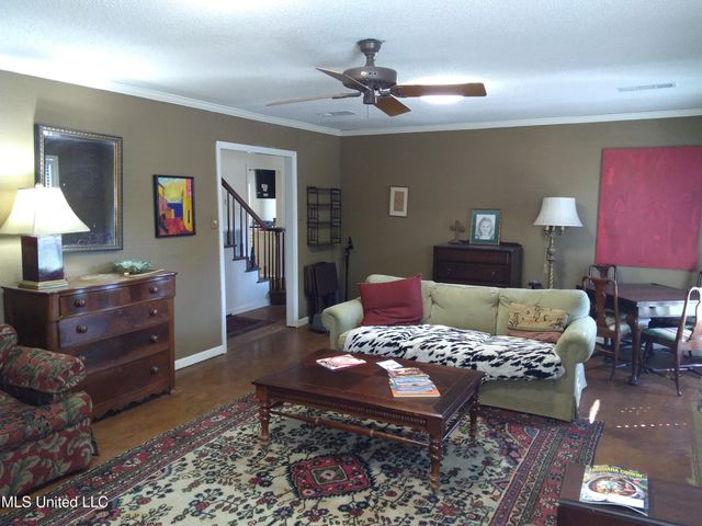 315 N Macarthur Circle, Indianola, MS 38751