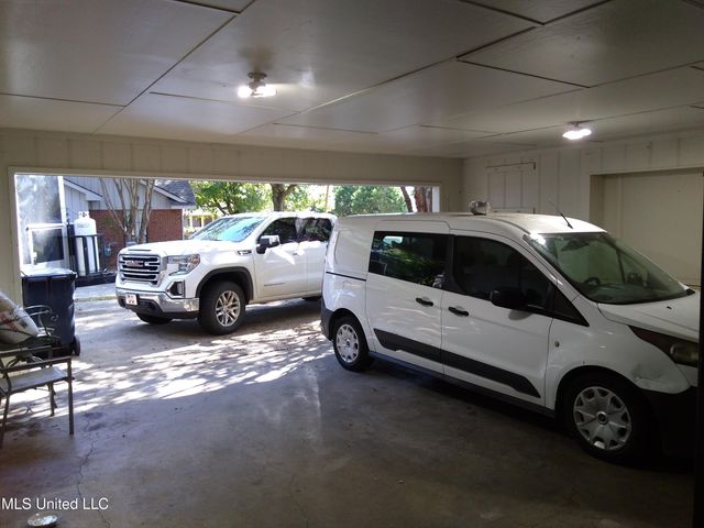 315 N Macarthur Circle, Indianola, MS 38751