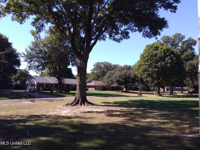 315 N Macarthur Circle, Indianola, MS 38751