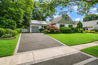 117 Bryan Avenue, Amityville, NY 11701