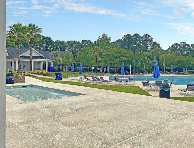 2282 Sandy Point Lane, Mount Pleasant, SC 29466