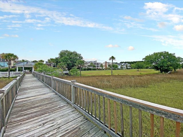 2282 Sandy Point Lane, Mount Pleasant, SC 29466
