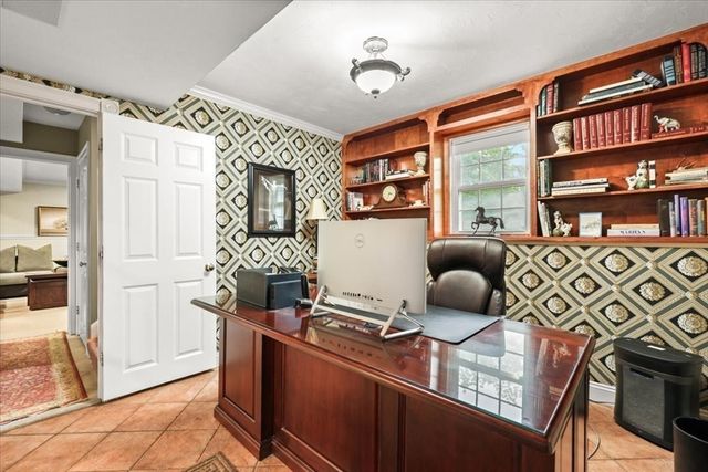 474 Crescent St, East Bridgewater, MA 02333