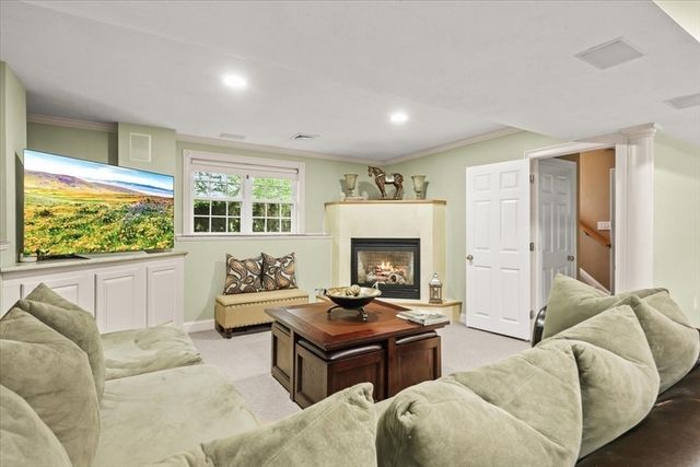 474 Crescent St, East Bridgewater, MA 02333