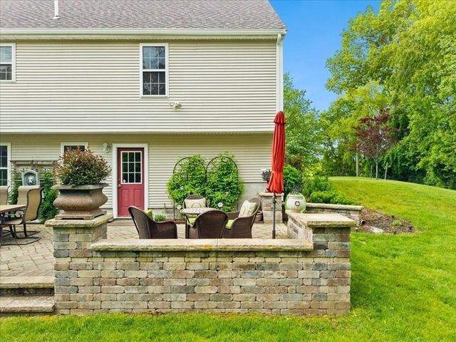 474 Crescent St, East Bridgewater, MA 02333