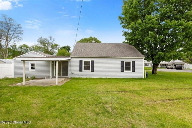 1043 Inner Drive, Rotterdam, NY 12303