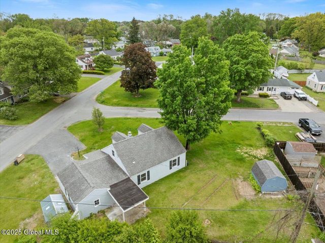 1043 Inner Drive, Rotterdam, NY 12303