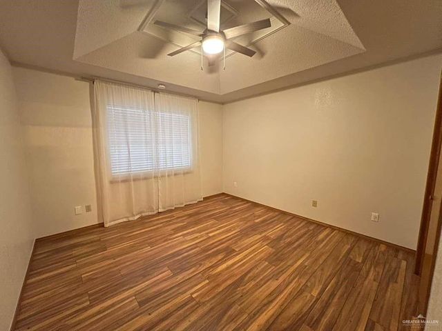 812 Santa Anna Drive, Alamo, TX 78516