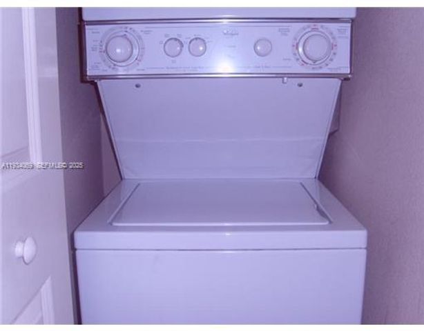 9725 Bay Harbor Ter 22, Bay Harbor Islands, FL 33154