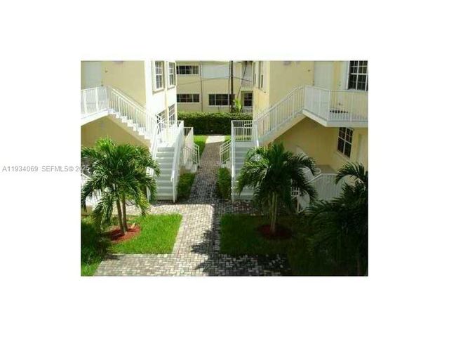 9725 Bay Harbor Ter 22, Bay Harbor Islands, FL 33154