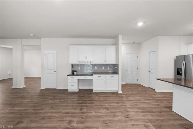 601 Tobacco Road, Lexington, NC 27295