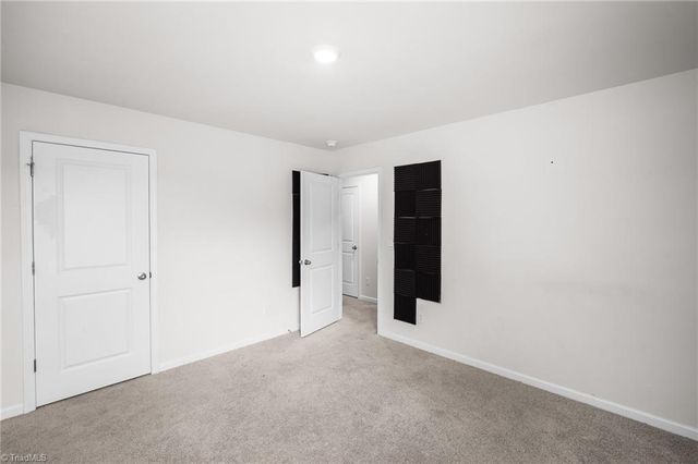 601 Tobacco Road, Lexington, NC 27295
