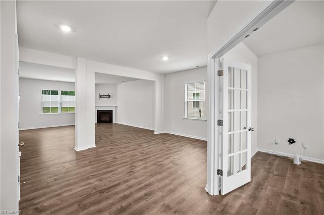 601 Tobacco Road, Lexington, NC 27295