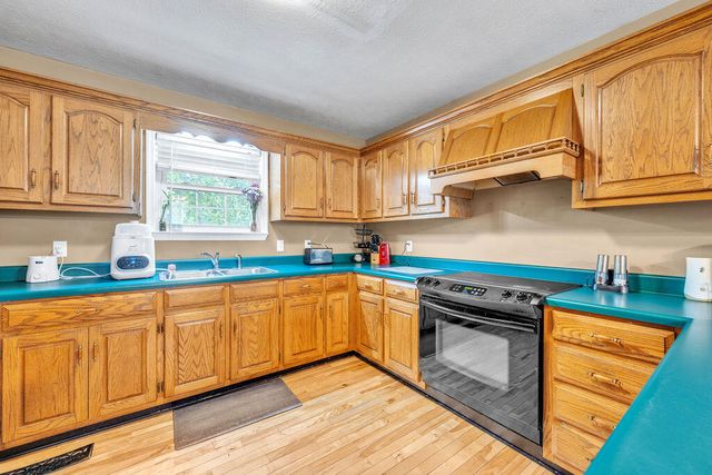 147 Hickory Drive, Ringgold, GA 30736