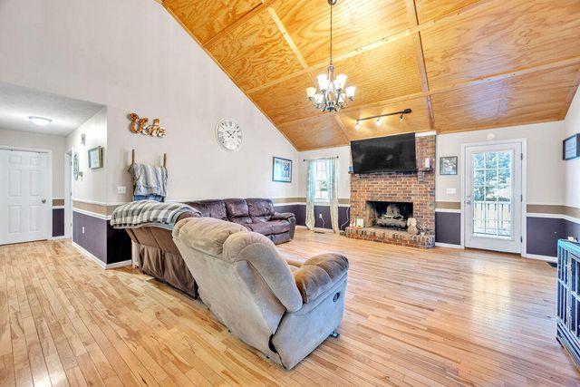 147 Hickory Drive, Ringgold, GA 30736