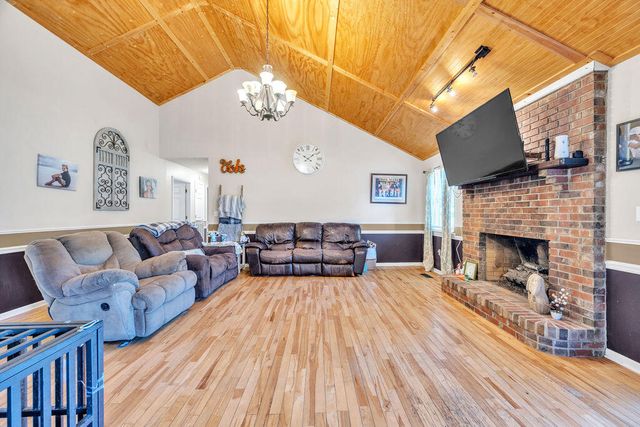 147 Hickory Drive, Ringgold, GA 30736