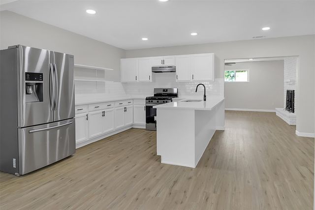 2509 Bayou Avenue, Baytown, TX 77520