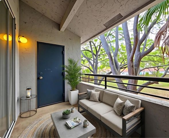 631 Lyons Road 12204, Coconut Creek, FL 33063