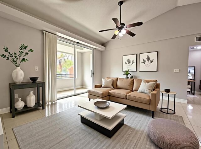 631 Lyons Road 12204, Coconut Creek, FL 33063