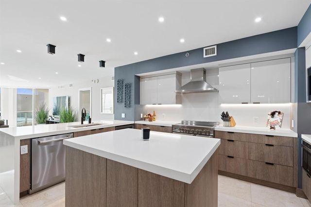 101 S Fort Lauderdale Beach Boulevard 702, Fort Lauderdale, FL 33316