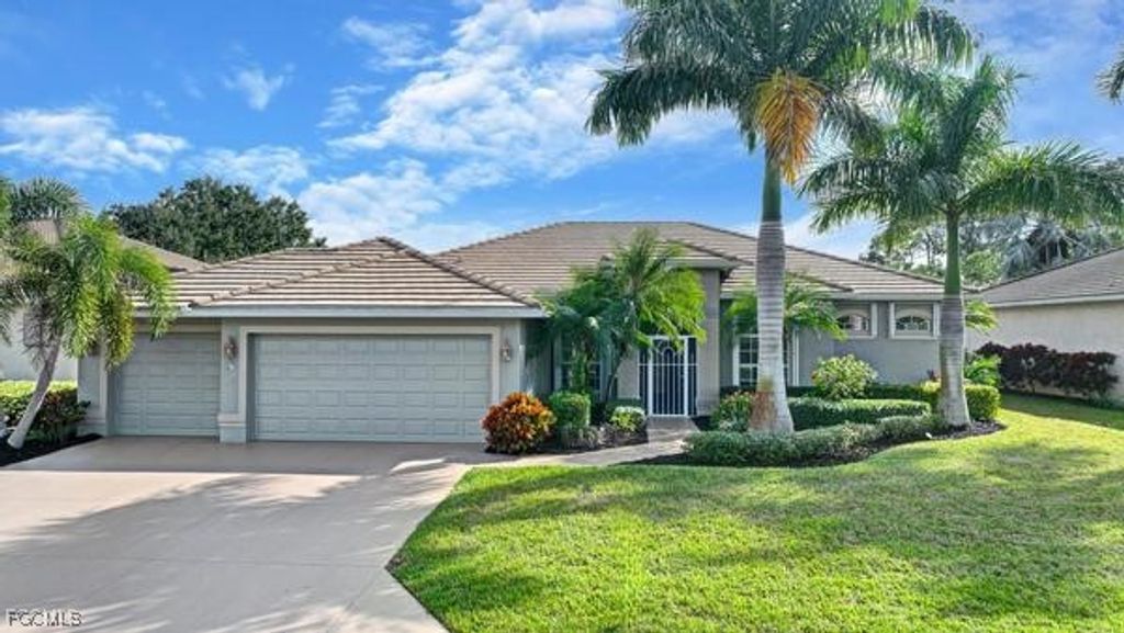 2161 Berkley WAY, Lehigh Acres, FL 33973