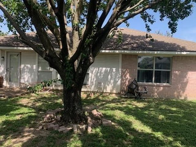 1503 Nightingale Court, Desoto, TX 75115