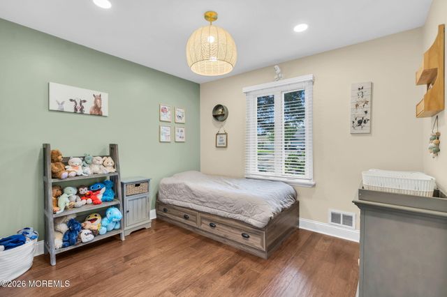 14 Monterey Lane, Manalapan, NJ 07726