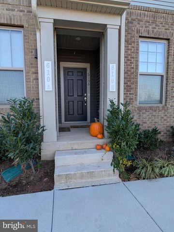 610-B PERCY PL, Manassas Park, VA 20111