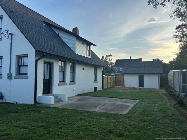 309 E 10th Street, Lumberton, NC 28358