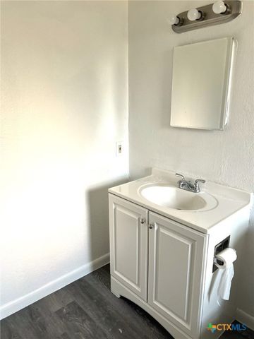 925 Holly Street, Copperas Cove, TX 76522