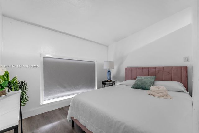 6355 SW 30th Street, Miami, FL 33155