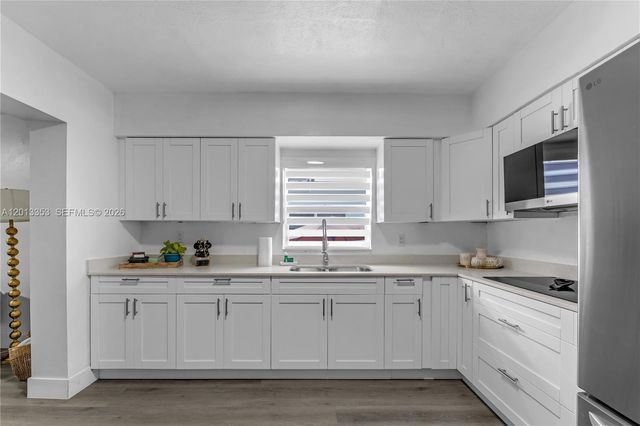 6355 SW 30th Street, Miami, FL 33155
