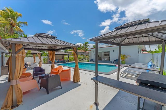 6355 SW 30th Street, Miami, FL 33155