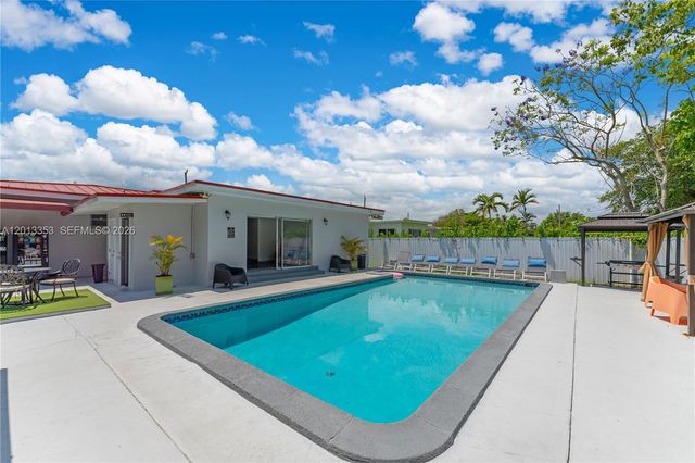6355 SW 30th Street, Miami, FL 33155